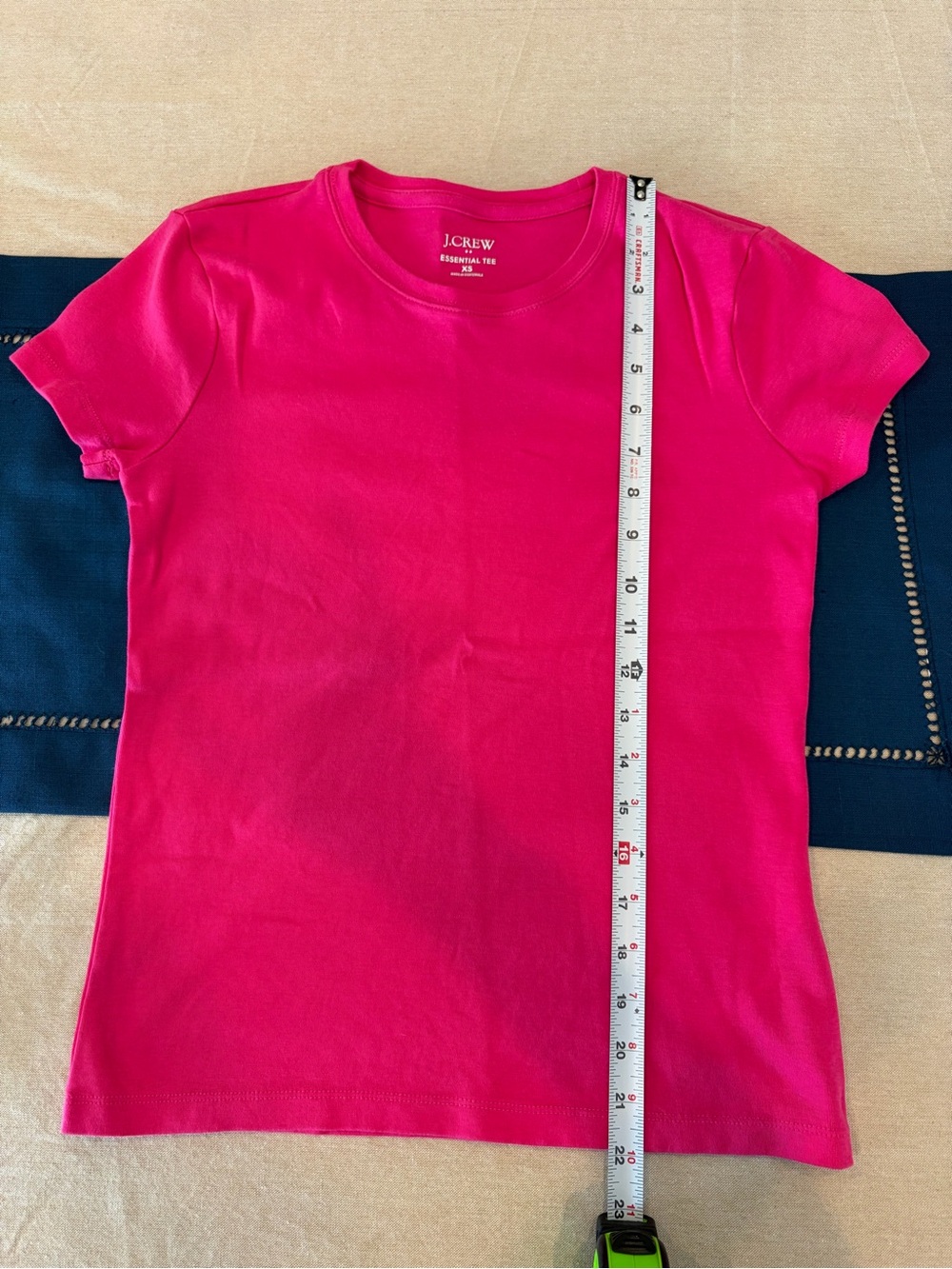 SET OF 4: J. Crew Factory Essential Short Sleeve Tees: Pink/White/Navy/Black XS - Picture 6 of 7